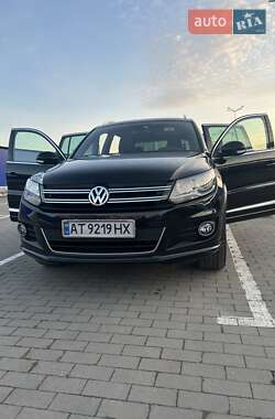 Внедорожник / Кроссовер Volkswagen Tiguan 2016 в Калуше