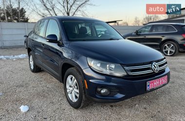 Внедорожник / Кроссовер Volkswagen Tiguan 2013 в Радивилове