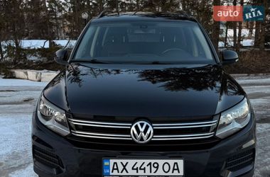 Внедорожник / Кроссовер Volkswagen Tiguan 2015 в Харькове