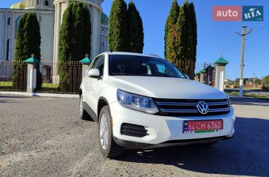 Позашляховик / Кросовер Volkswagen Tiguan 2017 в Млиніві