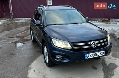 Внедорожник / Кроссовер Volkswagen Tiguan 2016 в Харькове