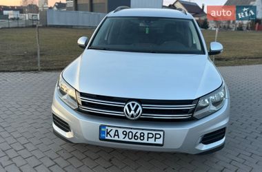 Внедорожник / Кроссовер Volkswagen Tiguan 2016 в Виннице