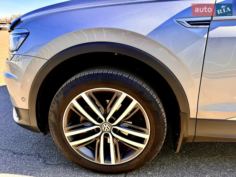 Volkswagen Tiguan 2020 VIN WVGZZZ5NZLM181493 фото оголошення 21 з 75