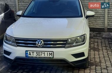Внедорожник / Кроссовер Volkswagen Tiguan 2021 в Городенке