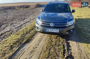 Внедорожник / Кроссовер Volkswagen Tiguan 2012 в Николаеве