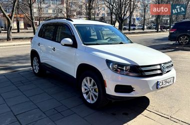Позашляховик / Кросовер Volkswagen Tiguan 2017 в Черкасах