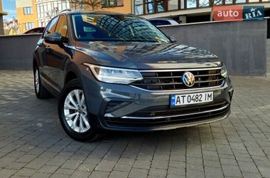 Позашляховик / Кросовер Volkswagen Tiguan 2023 в Івано-Франківську