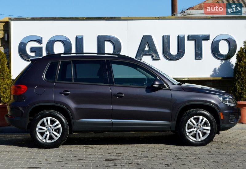 Позашляховик / Кросовер Volkswagen Tiguan 2016 в Одесі