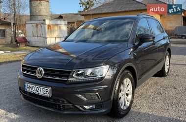 Внедорожник / Кроссовер Volkswagen Tiguan 2017 в Житомире