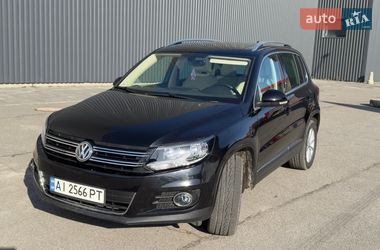Внедорожник / Кроссовер Volkswagen Tiguan 2017 в Харькове