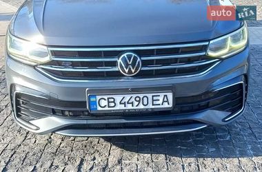 Позашляховик / Кросовер Volkswagen Tiguan 2021 в Києві