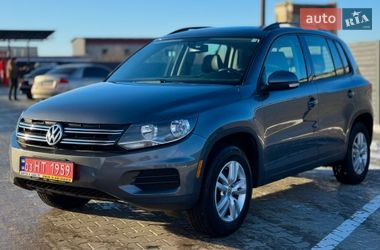 Позашляховик / Кросовер Volkswagen Tiguan 2016 в Дубні