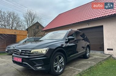 Позашляховик / Кросовер Volkswagen Tiguan 2019 в Івано-Франківську