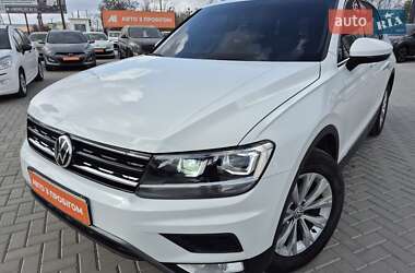 Внедорожник / Кроссовер Volkswagen Tiguan 2018 в Кропивницком