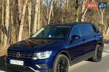 Позашляховик / Кросовер Volkswagen Tiguan 2020 в Києві