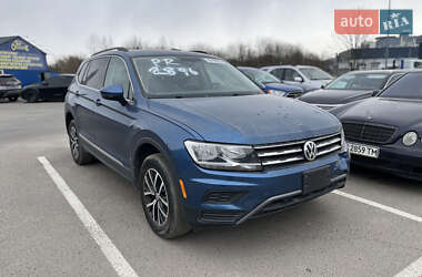 Позашляховик / Кросовер Volkswagen Tiguan 2020 в Львові