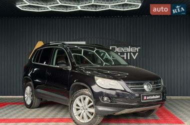 Внедорожник / Кроссовер Volkswagen Tiguan 2008 в Тячеве