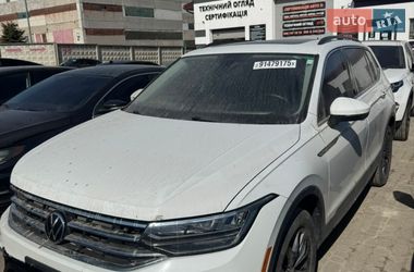 Позашляховик / Кросовер Volkswagen Tiguan 2022 в Львові