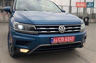 Внедорожник / Кроссовер Volkswagen Tiguan 2018 в Львове