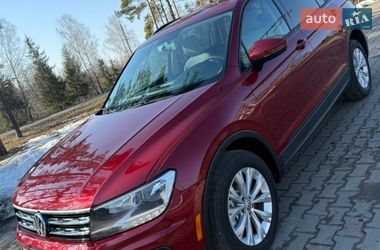 Внедорожник / Кроссовер Volkswagen Tiguan 2018 в Глухове