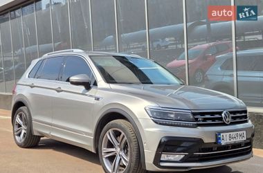 Внедорожник / Кроссовер Volkswagen Tiguan 2017 в Киеве