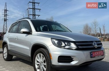 Позашляховик / Кросовер Volkswagen Tiguan 2017 в Києві