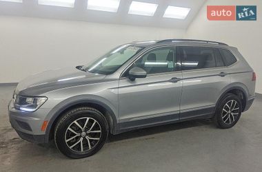 Внедорожник / Кроссовер Volkswagen Tiguan 2021 в Ужгороде
