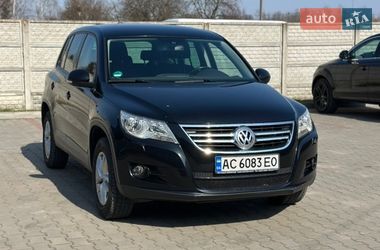 Внедорожник / Кроссовер Volkswagen Tiguan 2011 в Луцке