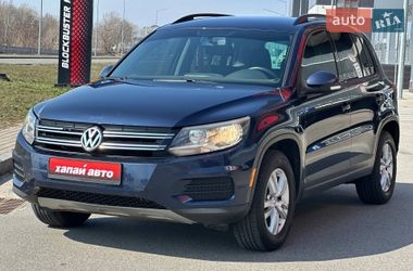 Позашляховик / Кросовер Volkswagen Tiguan 2015 в Києві