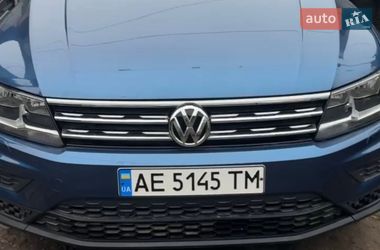 Внедорожник / Кроссовер Volkswagen Tiguan 2017 в Покрове