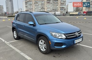 Внедорожник / Кроссовер Volkswagen Tiguan 2017 в Киеве