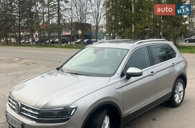 Внедорожник / Кроссовер Volkswagen Tiguan 2020 в Ужгороде