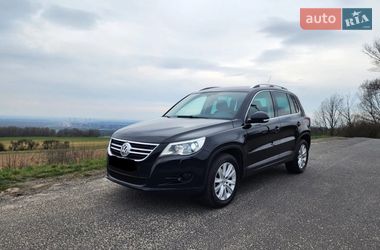 Позашляховик / Кросовер Volkswagen Tiguan 2008 в Києві