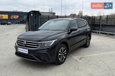 Позашляховик / Кросовер Volkswagen Tiguan 2021 в Києві