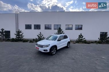 Позашляховик / Кросовер Volkswagen Tiguan 2016 в Луцьку