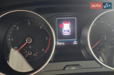 Внедорожник / Кроссовер Volkswagen Tiguan 2016 в Бродах