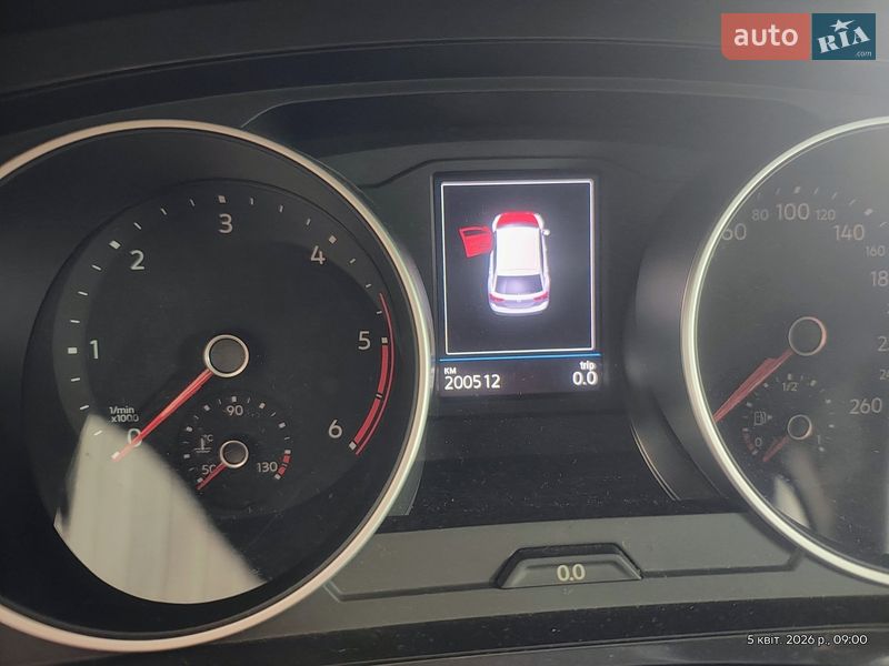 Внедорожник / Кроссовер Volkswagen Tiguan 2016 в Бродах