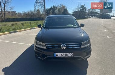 Позашляховик / Кросовер Volkswagen Tiguan 2017 в Києві