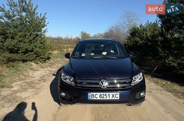Позашляховик / Кросовер Volkswagen Tiguan 2016 в Львові