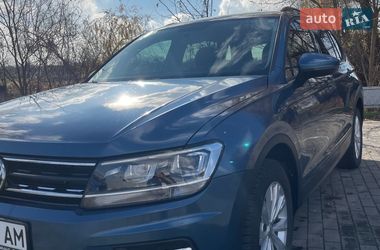 Внедорожник / Кроссовер Volkswagen Tiguan 2019 в Апостолово