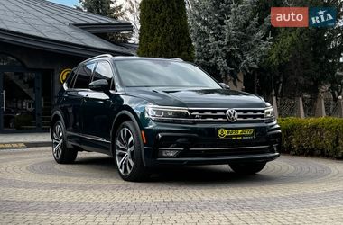 Внедорожник / Кроссовер Volkswagen Tiguan 2018 в Львове