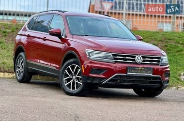 Позашляховик / Кросовер Volkswagen Tiguan 2021 в Києві