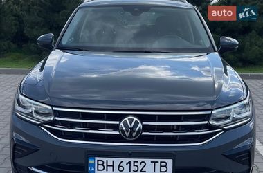 Внедорожник / Кроссовер Volkswagen Tiguan 2024 в Одессе