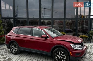 Внедорожник / Кроссовер Volkswagen Tiguan 2019 в Львове