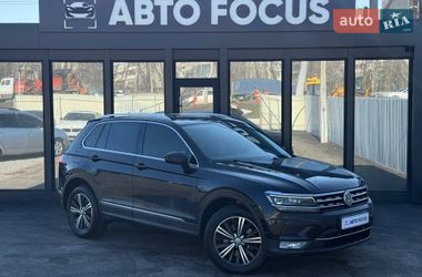 Внедорожник / Кроссовер Volkswagen Tiguan 2017 в Киеве