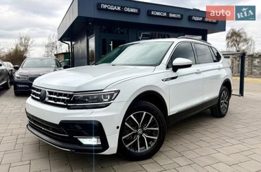 Позашляховик / Кросовер Volkswagen Tiguan 2018 в Рівному