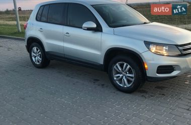 Внедорожник / Кроссовер Volkswagen Tiguan 2013 в Городке