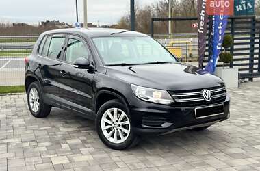 Позашляховик / Кросовер Volkswagen Tiguan 2017 в Рівному