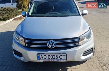 Позашляховик / Кросовер Volkswagen Tiguan 2014 в Ужгороді