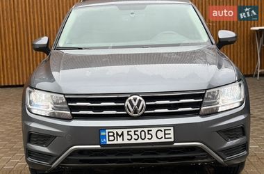 Внедорожник / Кроссовер Volkswagen Tiguan 2019 в Сумах